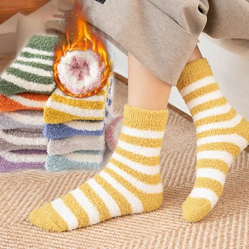 1 чифт Чорапи от коралов кадифе за жени и момичета, зимни топли дебели Шарени Пухкави Плюшени чорапи със средна дължина, Еластичен Домашен спален стелки за пода